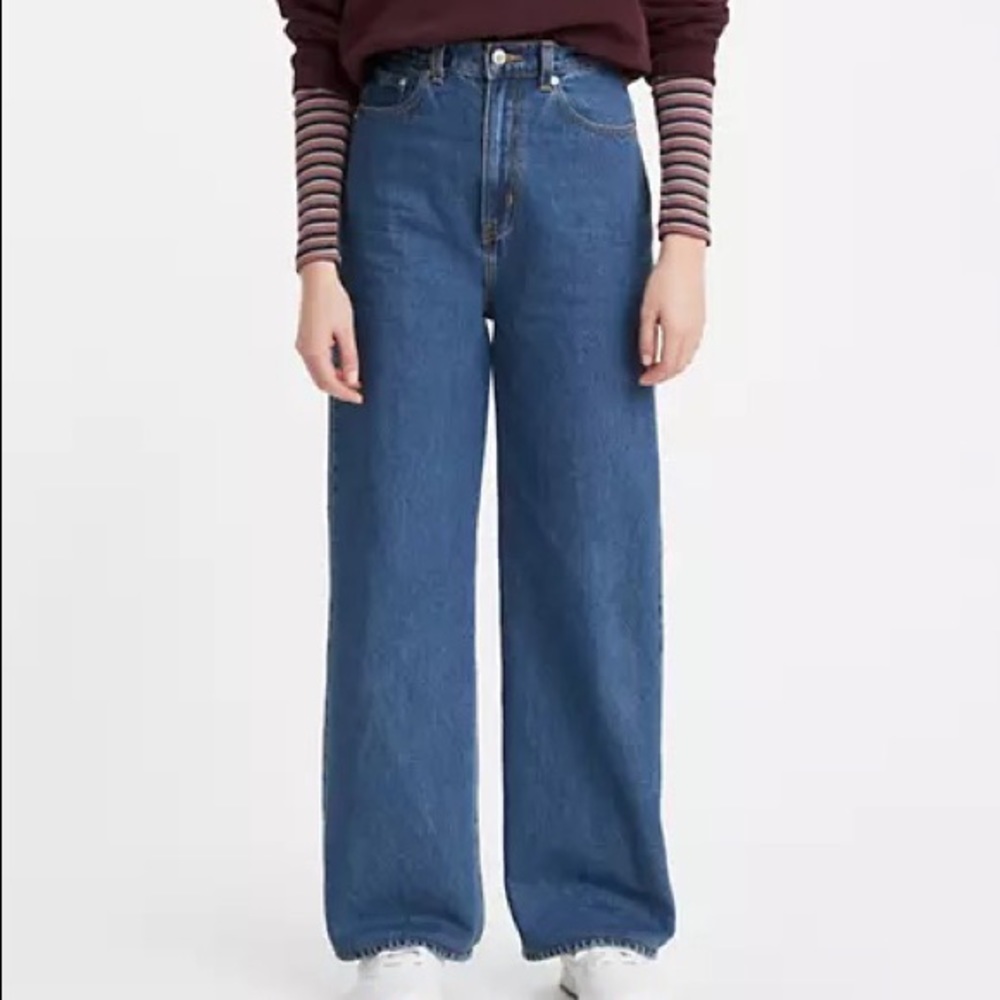 Levi’s High Loose Jeans size 25